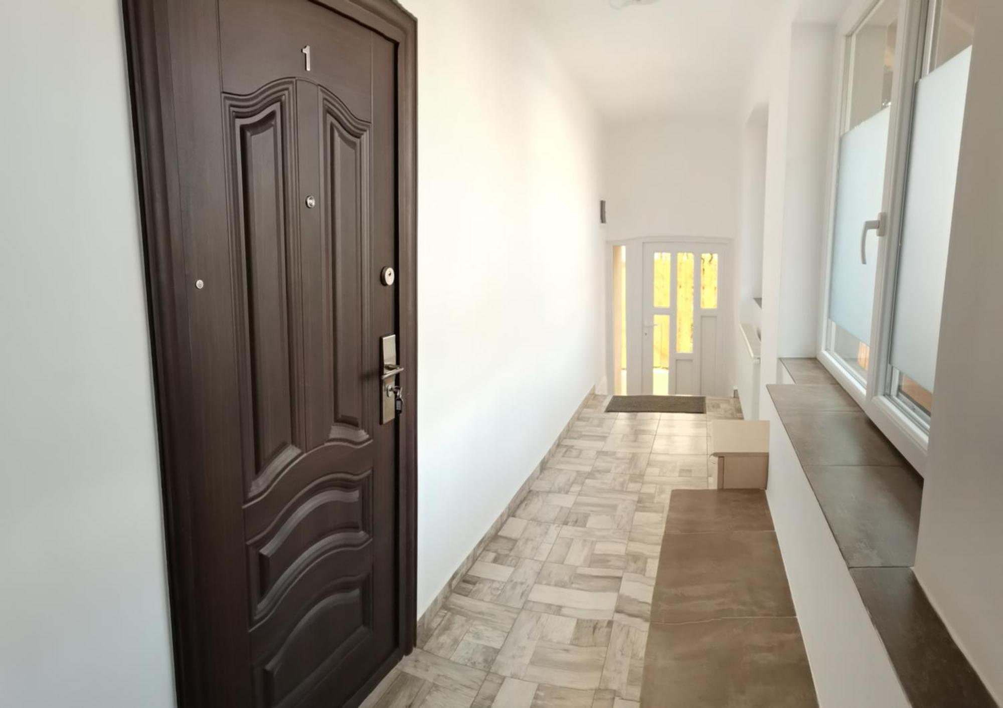 Carla'S Place Ap1 Oradea Exterior foto